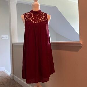Alter’d state women’s burgundy lined dress  size medium